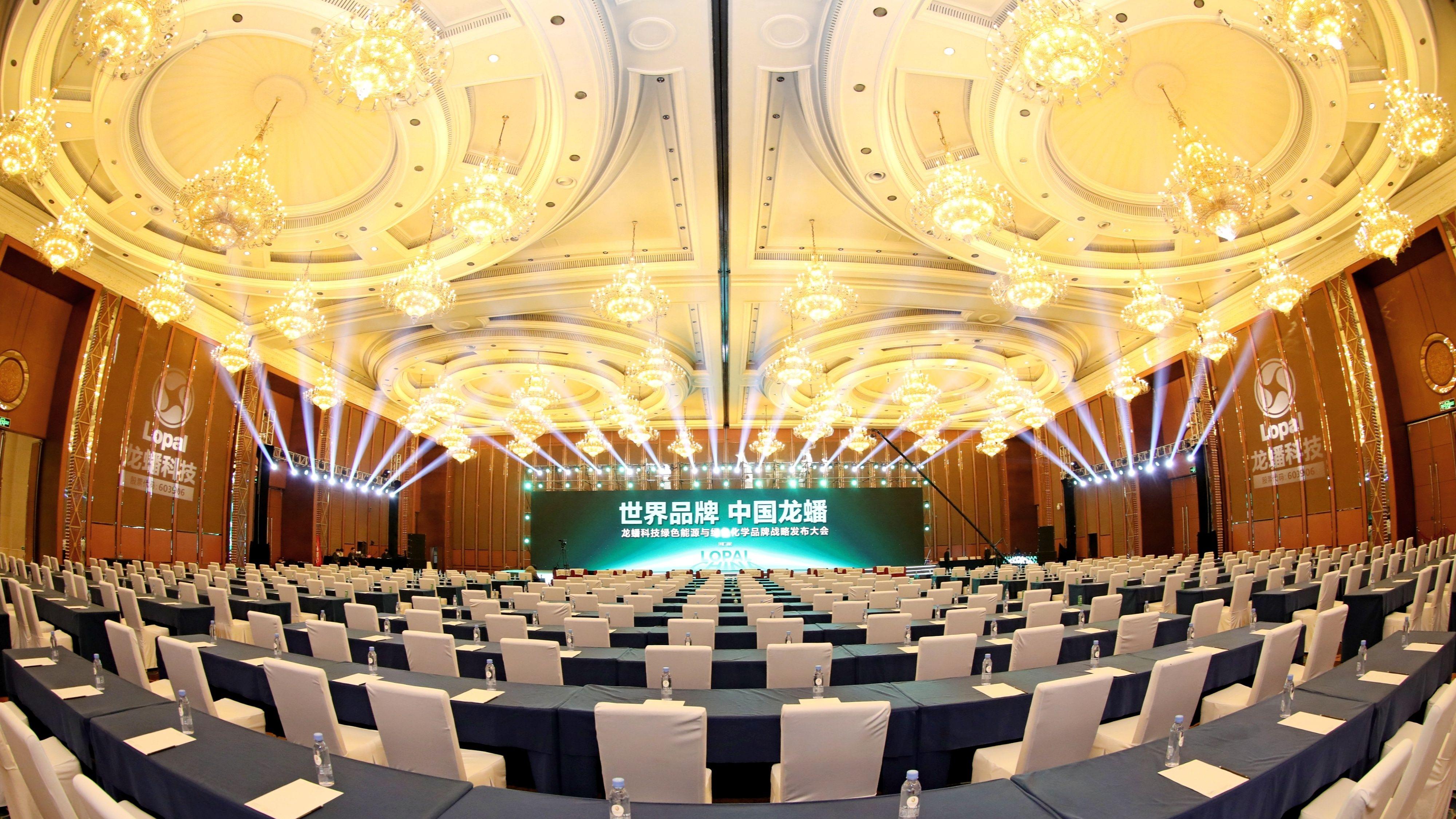 大型会议活动拍摄，经验丰富的摄影师都会这样做
