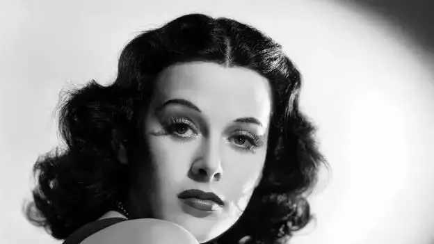 浙江省|我发明WIFI造福世界，而你们却只在乎我的容貌