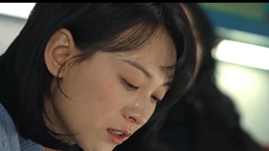 许半夏|《风吹半夏》许半夏的疯狂是赵垒摁下的，陈宇宙去世，童骁骑求婚