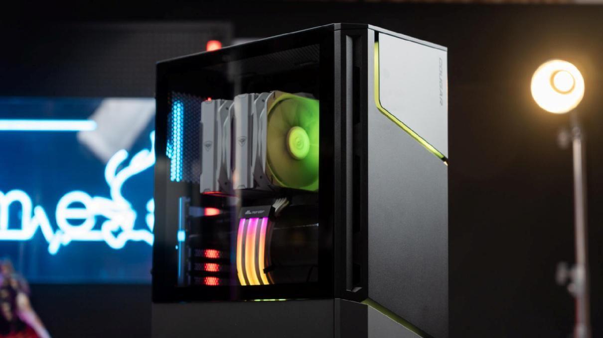 机箱|二百机箱，三百电源，我居然配了700多霓虹线