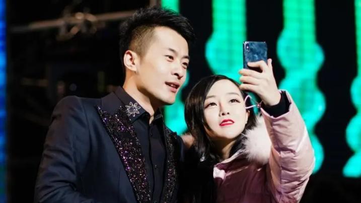 带货|网红回怼辛巴粉丝，直言：他这辈子都做不到500强，收购不了平台