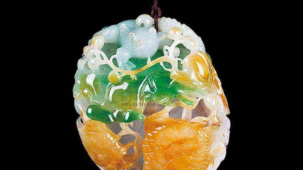 翡翠|三彩翡翠是哪三彩？跟三色翡翠有何区别？