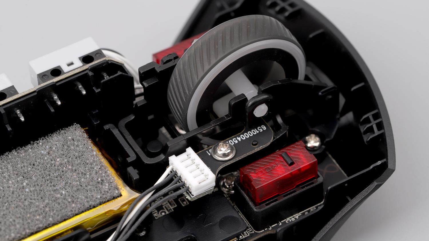 iPhone|为什么有种鼠标叫ROG，战刃3无线版内部一瞥