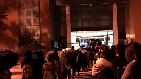 清华大学|清华大学一组偷拍照流出后，我才理解那个歧视普通高校的面试官