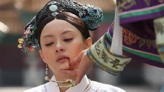 华妃|《甄嬛传》：怀了孕的甄嬛，真是一杆“好枪”！