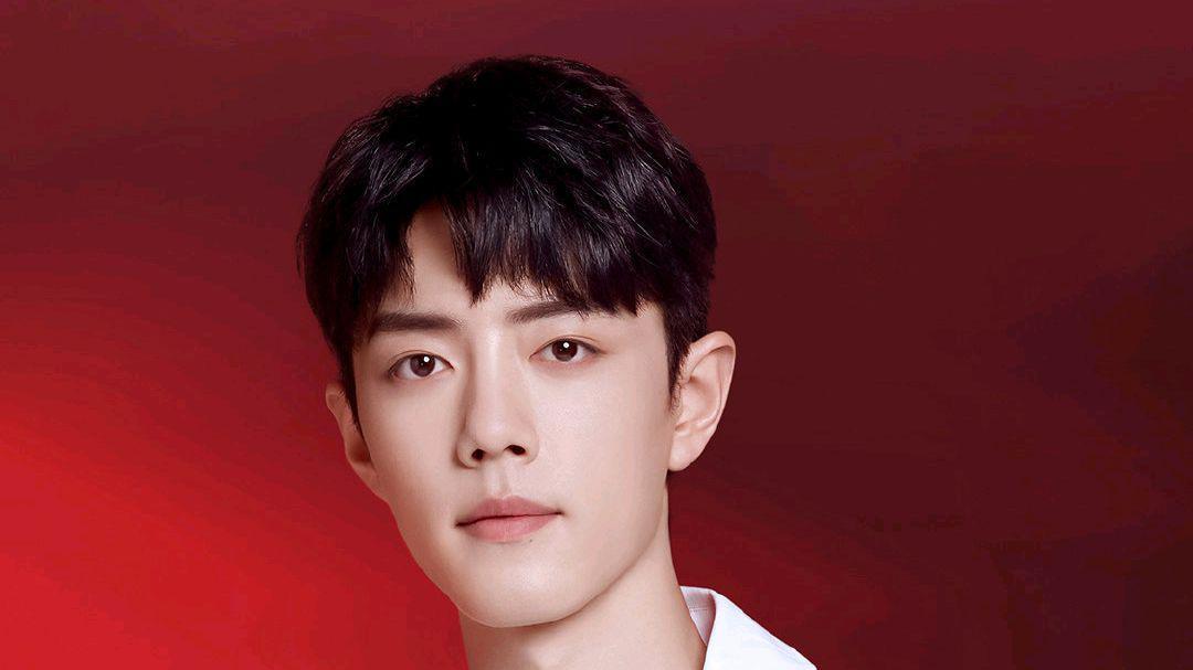 梅丽莎|千呼万唤盼肖战话剧舞台延期！官方一口否决，坦言是响应政策号召