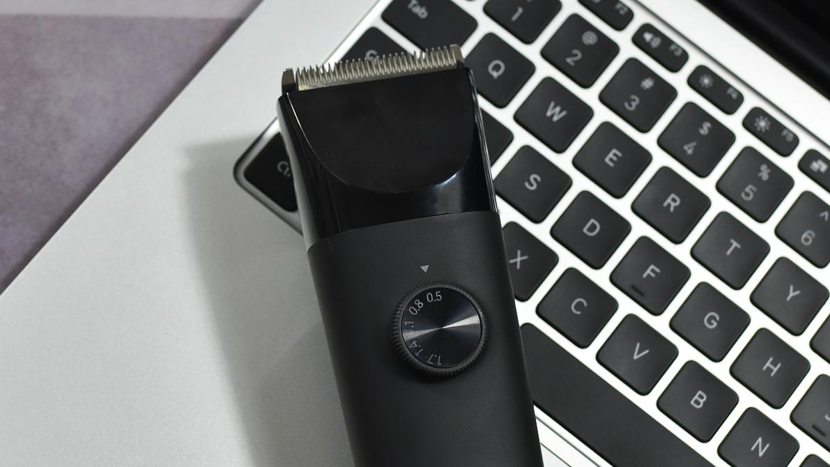 米家|一百多元买个米家理发器，自己在家也能当“托尼”