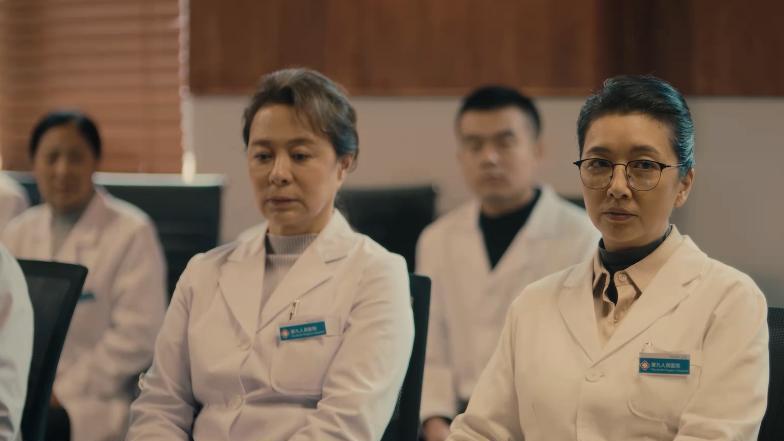 丁学坤|促醒者：林雅婕恐会下线？两个小习惯，暗示她会步丁学坤后尘