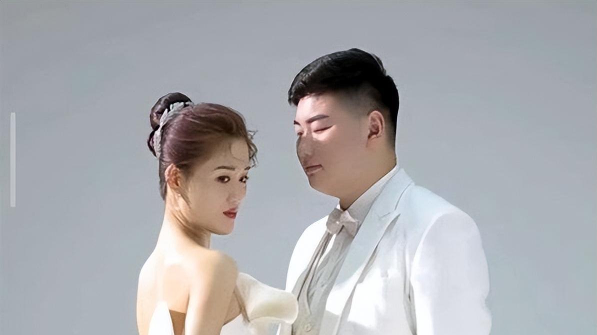 朱之文|陈萌在社交平台透露好消息，大衣哥乐开花，难道小伟终于开窍了？