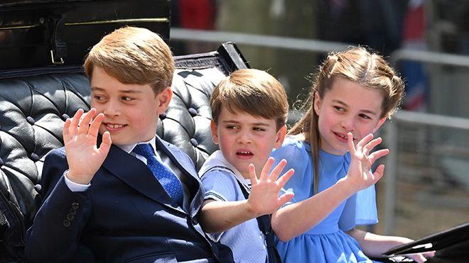 重男轻女|重男轻女是皇家通病：国王若生病，儿子和弟弟能顶上，妹妹除外