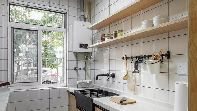 60㎡老房改造，逆袭三卧两厅，还有奢阔阳台，网友：向往的生活！