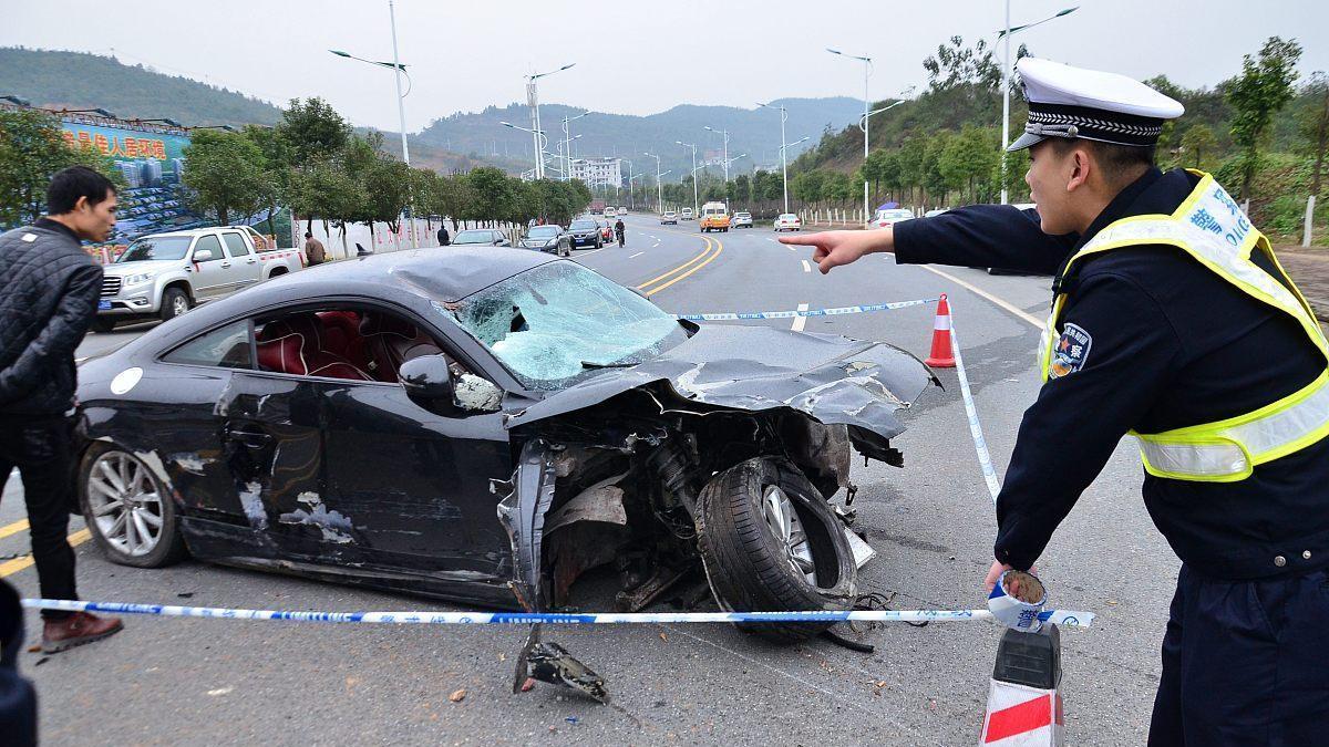 “电子警察”可能被清理？一年共罚款3000亿，“为罚而罚”何时休