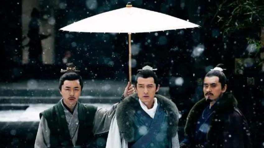 琅琊榜|《琅琊榜》靖王渐渐从嫉恶如仇的江湖侠客，进化成一个成熟谋划家