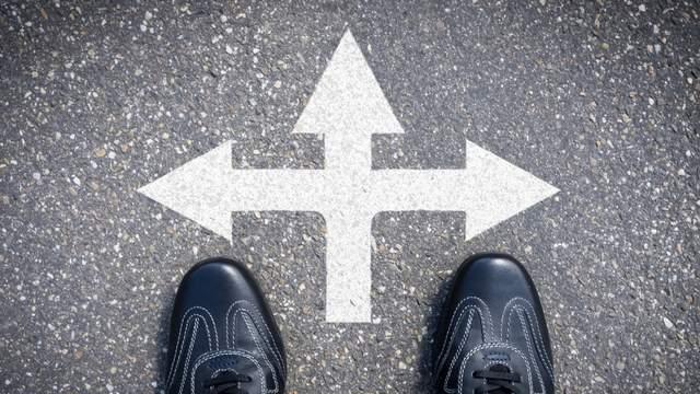 VR|逆向思维：你不一定要懂创业，然而必须要让自己学会赚钱