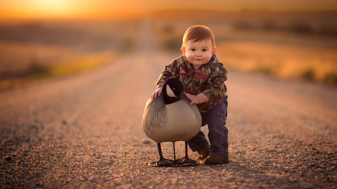 |在孩子不听指令的时候，妈妈也要做适当的调整