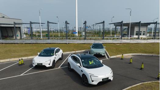 阿维塔|有点“人情味儿”的智能驾驶你试过吗？一日深度体验阿维塔11