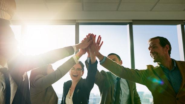 |同事总是在“忽略”别人，就是在“藏私”