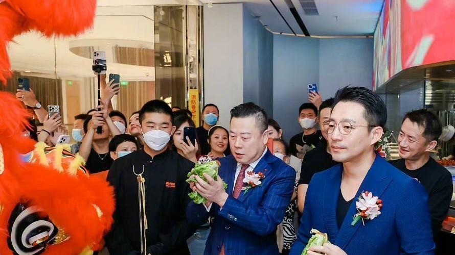 汪小菲|汪小菲餐饮品牌再次被处罚，因食品原料不达标，被罚款9100元