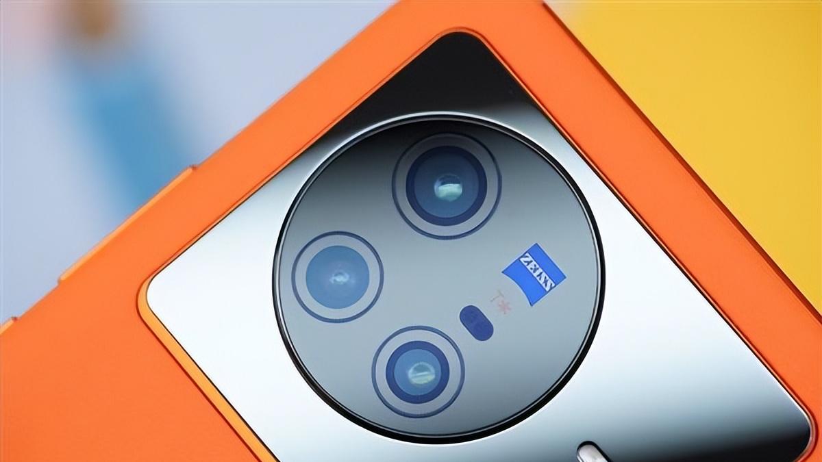 天玑9000|12GB+512GB，发布仅四个月下跌600元，顶配天玑9000旗舰跌至新低