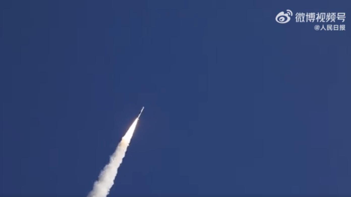 我国再次成功发射一箭双星，点赞中国航天！