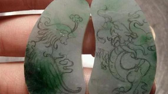 翡翠|翡翠不只能够雕刻成手镯，甚至可以将其做成瓜果蔬菜，当做陪葬品