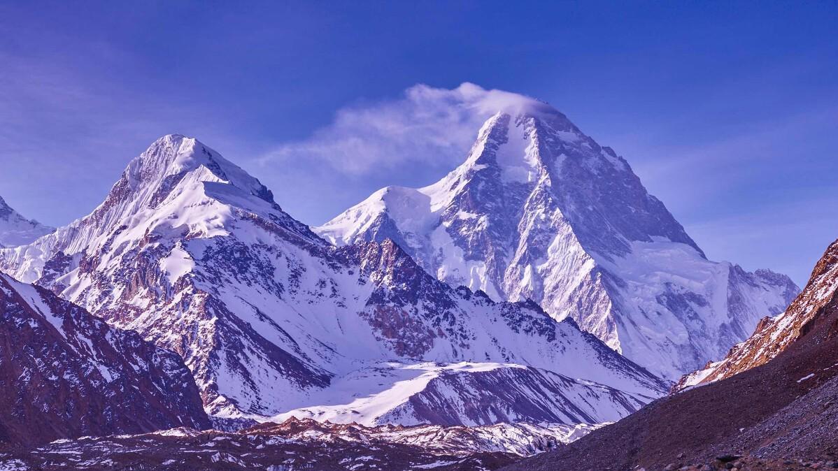 |世界第一高峰珠穆朗玛峰，为何攀登难度却不在前三之列？