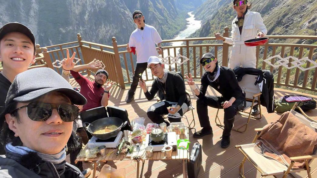 任贤齐|滚烫人生2：喜爱度排行榜，任贤齐因高情商断层第一，郑钧引热议