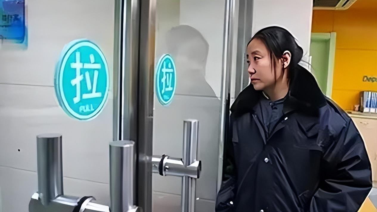 双面人李利娟，收养118名孤儿：背后却利用孩子敲诈数千万