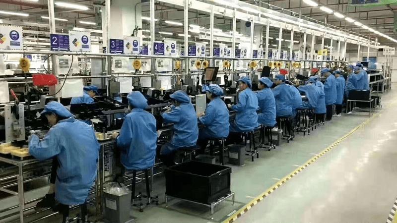 大学生|大学毕业后，不如去月饼厂混日子？一段内部视频流出引发羡慕