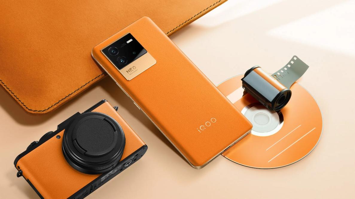 iqoo neo|体验直逼游戏手机，三星E4屏+80W快充，双芯旗舰仅2799元