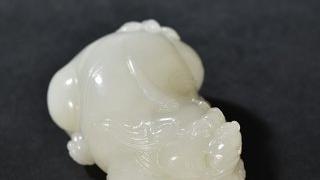 |和田玉 瑞兽献宝 摆件