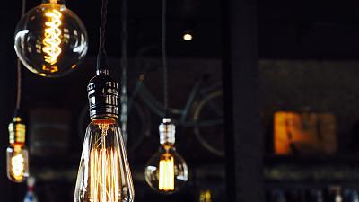 夜明珠在夜晚亮度如何？