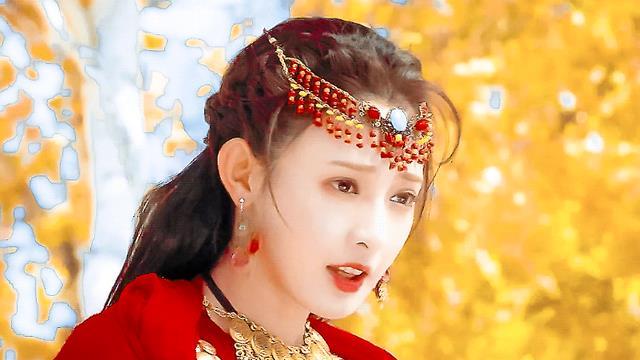 彭小苒|彭小苒新剧已定档！穿异域红衣梦回小枫，看到男主：完全不搭！