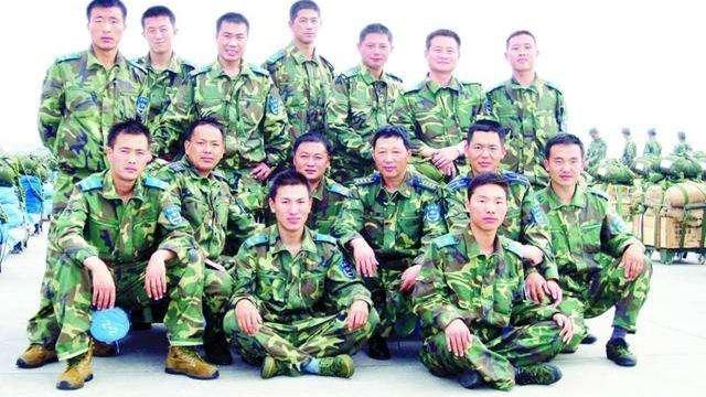 汶川地震12周年：你还记得当年“自杀式跳伞”的15位军人吗？