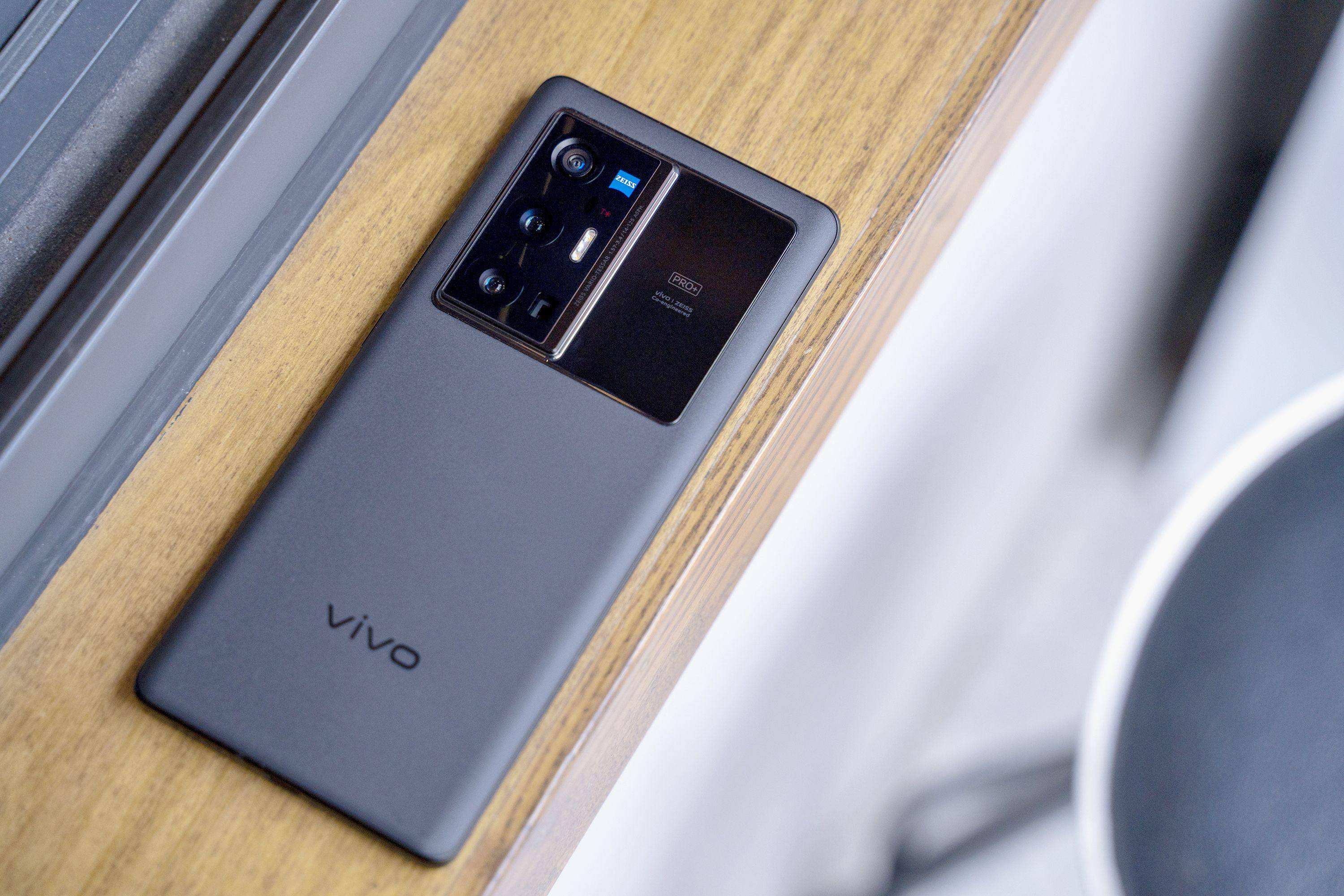 vivo x|vivo X80大杯参数确认，超大杯下半年才发