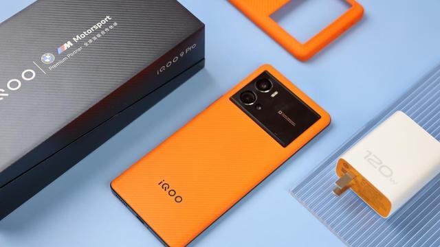 iqoo|都不要利润了吗？4nm旗舰果断降800块，有5年不卡的实力