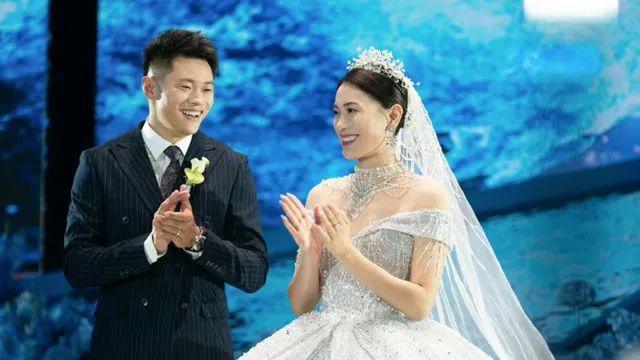 运动员|谢震业陆敏佳结婚，现场如蓝色海洋，太美了！粉丝：生下来就能跑