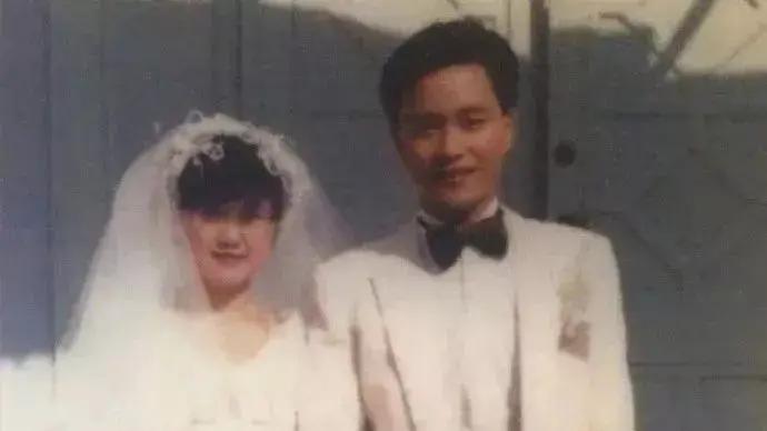 张国荣|尘封37年，张国荣婚纱照曝光：“已经嫁过，不用再嫁了！”