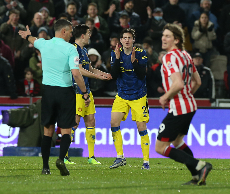 曼聯|15+12+6！曼聯后防最佳組合誕生？瓦拉內替的不是冰人，而是馬奎爾