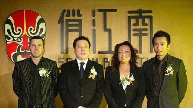 大S|麻六记火爆异常、成功出圈，如果未来完成上市，大S是否后悔？