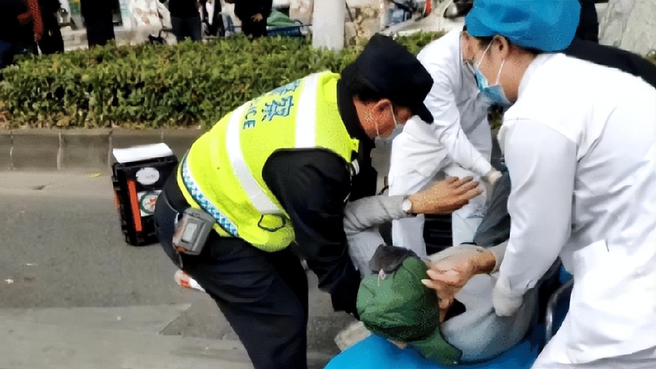 15年过去了，扶老人我们依然畏惧，彭宇案反转也拯救不了那50年