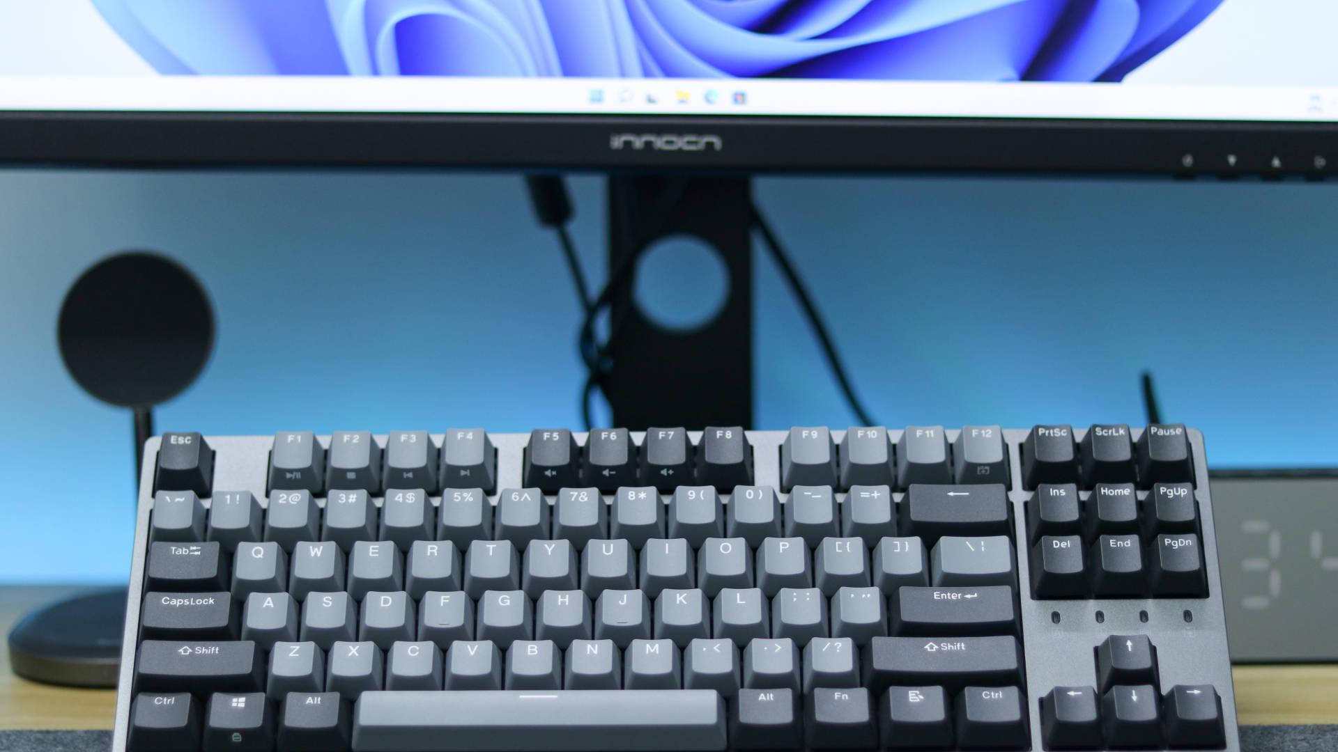 大气，稳健，扎实，好用，杜伽K320机械键盘使用体验