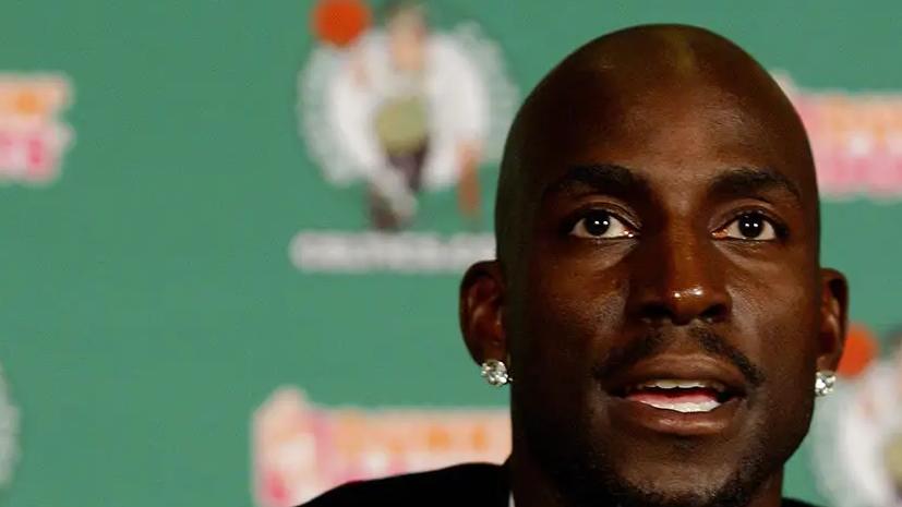 有意思！让加内特选择，华莱士、韦伯和邓肯三人，被交易的是邓肯