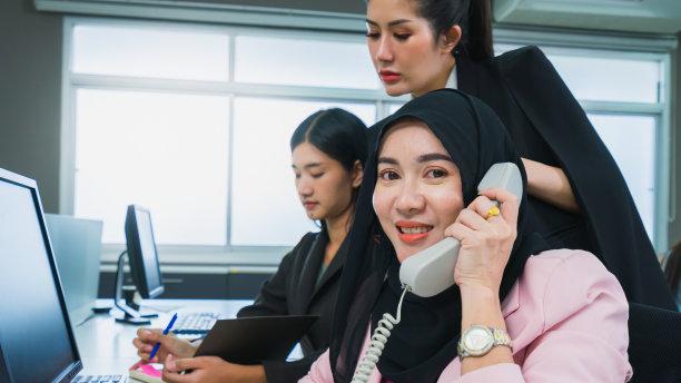 |职场诚实做人原则是，做诚实的人。