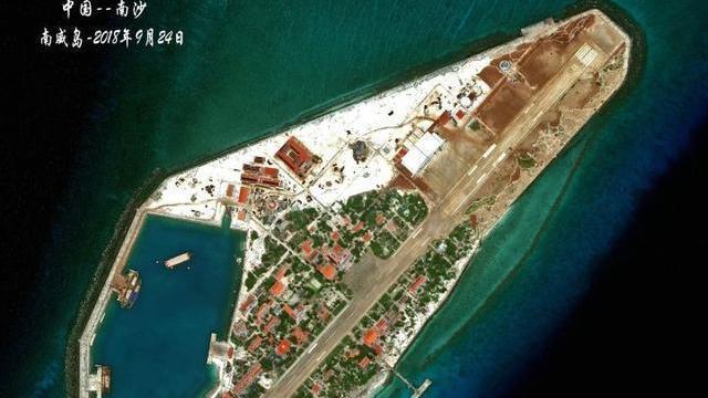 南沙群岛|南沙最大的几个岛屿中，哪几个被邻国侵占了？