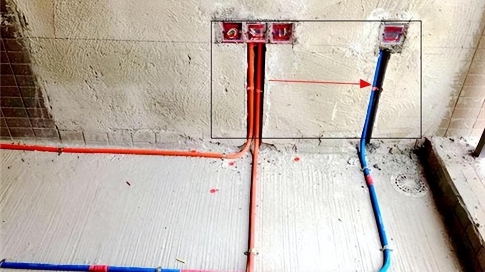 装修时，若是电工全部用4平方电线！别犹豫，请让他“走人”