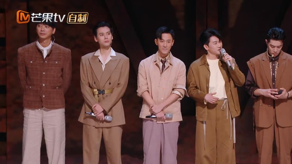 苏有朋|披荆斩棘：最感动的不是张智霖的婚礼，而是苏有朋的《袖手旁观》