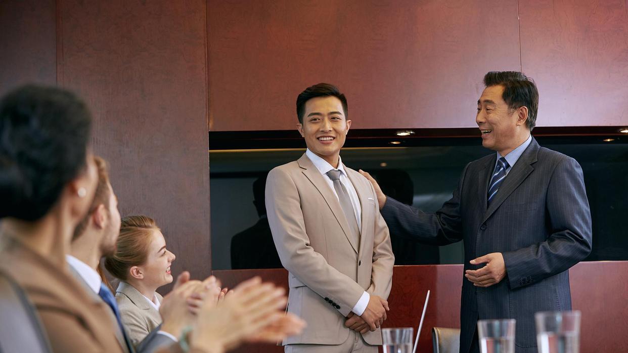 |如何管理能力比你强的下属？两个方法帮你搞定！