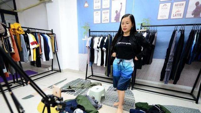 电子商务|人民日报：让实体店的人气重新旺起来？网友：很难拉回来了