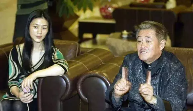 田海蓉|赵本山对田海蓉说：“都说明星不化妆跟普通人一样，你是例外！”